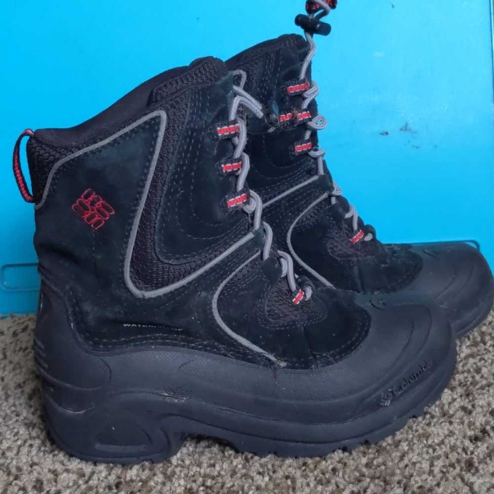 Kids Columbia Snow Boots